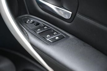 BMW 3 SERIES 2.0 320d ED Plus Saloon 4dr Diesel Auto Euro 6 (s/s) (163 ps) +F