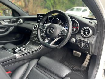 Mercedes-Benz C Class 2.1 C220d AMG Line (Premium) 7G-Tronic+ Euro 6 (s/s) 5dr