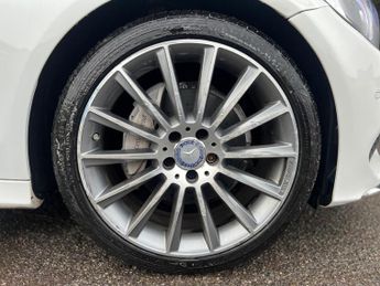 Mercedes-Benz C Class 2.1 C220d AMG Line (Premium) 7G-Tronic+ Euro 6 (s/s) 5dr