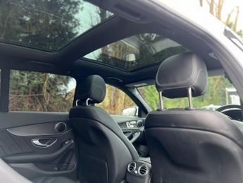 Mercedes-Benz C Class 2.1 C220d AMG Line (Premium) 7G-Tronic+ Euro 6 (s/s) 5dr