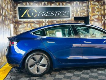 Tesla Model 3 (Dual Motor) Long Range Auto 4WDE 4dr