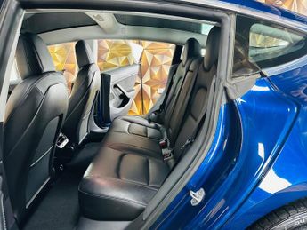 Tesla Model 3 (Dual Motor) Long Range Auto 4WDE 4dr