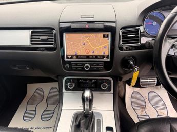 Volkswagen Touareg 3.0 TDI V6 BlueMotion Tech Altitude Tiptronic 4WD Euro 5 (s/s) 5