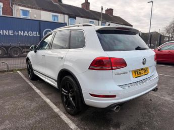 Volkswagen Touareg 3.0 TDI V6 BlueMotion Tech Altitude Tiptronic 4WD Euro 5 (s/s) 5