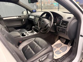 Volkswagen Touareg 3.0 TDI V6 BlueMotion Tech Altitude Tiptronic 4WD Euro 5 (s/s) 5