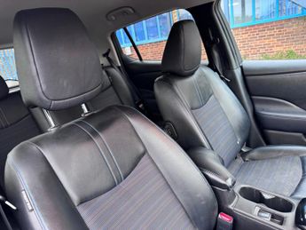 Nissan Leaf 40kWh N-Connecta Auto 5dr