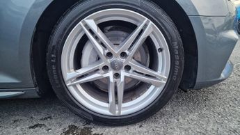 Audi A4 Avant 3.0 TDI V6 S line S Tronic quattro Euro 6 (s/s) 5dr