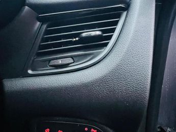 Vauxhall Zafira Tourer 1.4i Turbo SRi Auto Euro 6 5dr