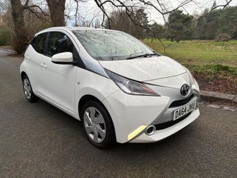 Toyota AYGO 1.0 VVT-i x-play Euro 5 5dr Euro 5