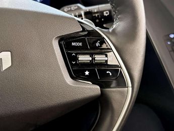 Kia Niro 64.8kWh 4 SUV 5dr Electric Auto (201 bhp)