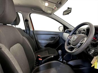 Dacia Duster 1.0 TCe Essential SUV 5dr Bi Fuel Manual Euro 6 (s/s) (100 ps)