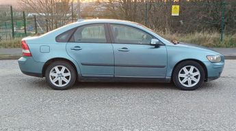 Volvo S40 2.0 S 4dr