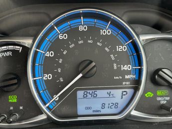 Toyota Yaris 1.5 VVT-h Icon E-CVT Euro 6 5dr