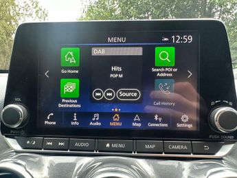 Nissan Juke 1.0 DIG-T N-Connecta DCT Auto Euro 6 (s/s) 5dr