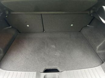 Nissan Juke 1.0 DIG-T N-Connecta DCT Auto Euro 6 (s/s) 5dr