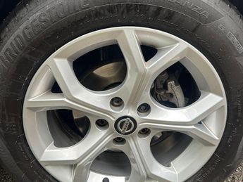 Nissan Juke 1.0 DIG-T N-Connecta DCT Auto Euro 6 (s/s) 5dr