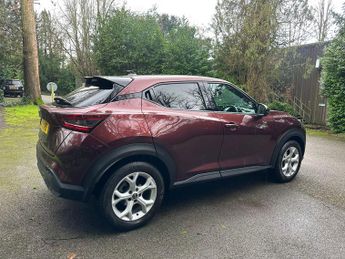 Nissan Juke 1.0 DIG-T N-Connecta DCT Auto Euro 6 (s/s) 5dr