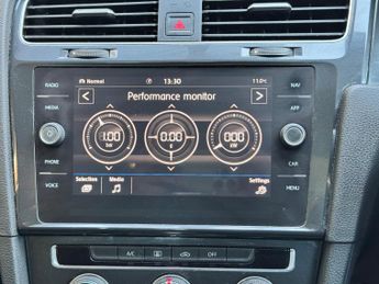 Volkswagen Golf 1.6 TDI SE Nav DSG Euro 6 (s/s) 5dr