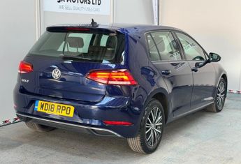 Volkswagen Golf 1.6 TDI SE Nav DSG Euro 6 (s/s) 5dr