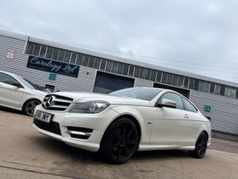 Mercedes-Benz C Class 2.1 C220 CDI BlueEfficiency AMG Sport G-Tronic+ Euro 5 (s/s) 2dr