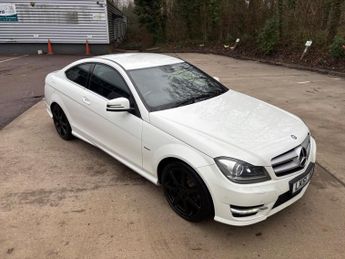 Mercedes-Benz C Class 2.1 C220 CDI BlueEfficiency AMG Sport G-Tronic+ Euro 5 (s/s) 2dr