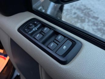 Land Rover Discovery 4 3.0 TD V6 XS Auto 4WD Euro 4 5dr