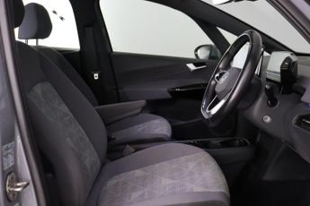 Volkswagen ID.3 Pro 58kWh Life Auto 5dr