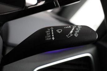 Volkswagen ID.3 Pro 58kWh Life Auto 5dr