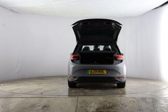 Volkswagen ID.3 Pro 58kWh Life Auto 5dr
