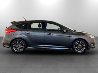 Ford Focus 1.0T EcoBoost ST-Line Hatchback 5dr Petrol Manual Euro 6 (s/s) (
