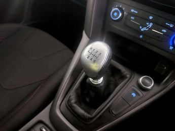 Ford Focus 1.0T EcoBoost ST-Line Hatchback 5dr Petrol Manual Euro 6 (s/s) (