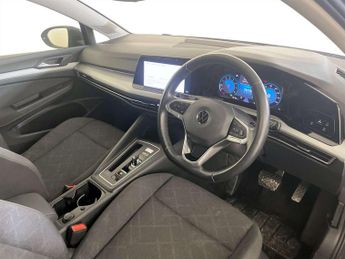 Volkswagen Golf 1.5 eTSI MHEV Life Hatchback 5dr Petrol Hybrid DSG Euro 6 (s/s) 