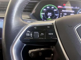 Audi e-tron 50 Technik SUV 5dr Electric Auto quattro 71.2kWh (11kW Charger) 