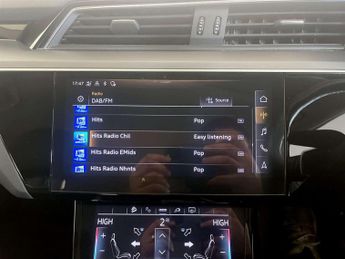 Audi e-tron 50 Technik SUV 5dr Electric Auto quattro 71.2kWh (11kW Charger) 