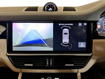 Porsche Cayenne 3.0 V6 E-Hybrid 14.1kWh SUV 5dr Petrol Plug-in Hybrid TiptronicS