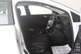 Ford Puma 1.0T EcoBoost MHEV Titanium Euro 6 (s/s) 5dr