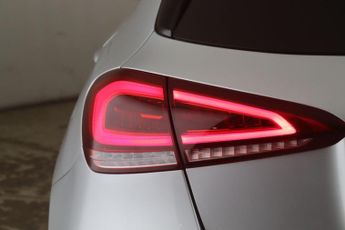 Mercedes-Benz A Class 1.3 A200 AMG Line 7G-DCT Euro 6 (s/s) 5dr