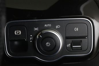 Mercedes-Benz A Class 1.3 A200 AMG Line 7G-DCT Euro 6 (s/s) 5dr