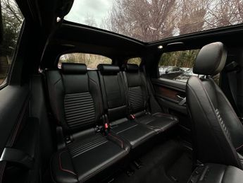 Land Rover Discovery Sport 1.5 P300e 12.2kWh R-Dynamic SE Auto 4WD Euro 6 (s/s) 5dr