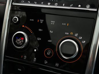 Land Rover Discovery Sport 1.5 P300e 12.2kWh R-Dynamic SE Auto 4WD Euro 6 (s/s) 5dr