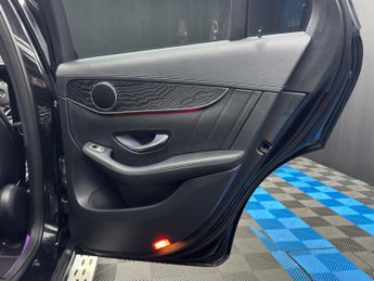 Mercedes-Benz GLC 2.0 GLC300d AMG Line (Premium) Coupe G-Tronic+ 4MATIC Euro 6 (s/