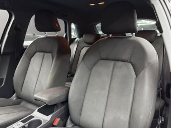 Audi A3 1.0 TFSI 30 Technik Sportback S Tronic Euro 6 (s/s) 5dr