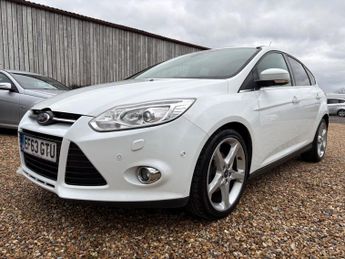 Ford Focus 1.6 TDCi Titanium X Euro 5 (s/s) 5dr