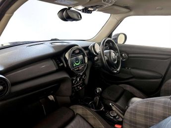 MINI Hatch 1.5 Cooper D Hatchback 5dr Diesel Manual Euro 6 (s/s) (116 ps)