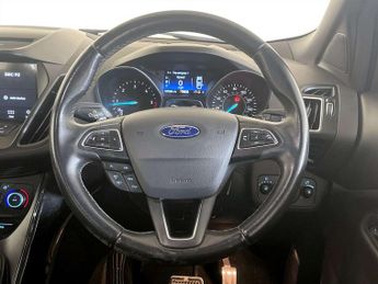 Ford Kuga 2.0 TDCi ST-Line SUV 5dr Diesel Powershift AWD Euro 6 (s/s) (180