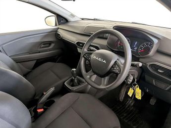 Dacia Sandero 1.0 TCe Essential Hatchback 5dr Petrol Manual Euro 6 (s/s) (90 p