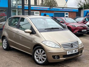 Mercedes A Class 2.0 A200 Elegance SE Hatchback 5dr Petrol CVT (172 g/km, 136 bhp