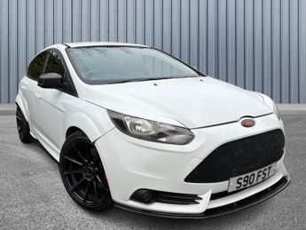 Ford Focus 2.0T EcoBoost ST-2 Euro 5 (s/s) 5dr