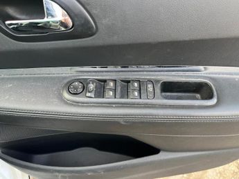 Peugeot 3008 1.6 e-HDi Allure EGC Euro 5 (s/s) 5dr