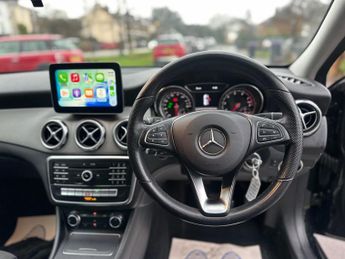 Mercedes-Benz GLA 1.6 GLA180 Urban Edition 7G-DCT Euro 6 (s/s) 5dr